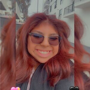 Meet your Posher, Leslie